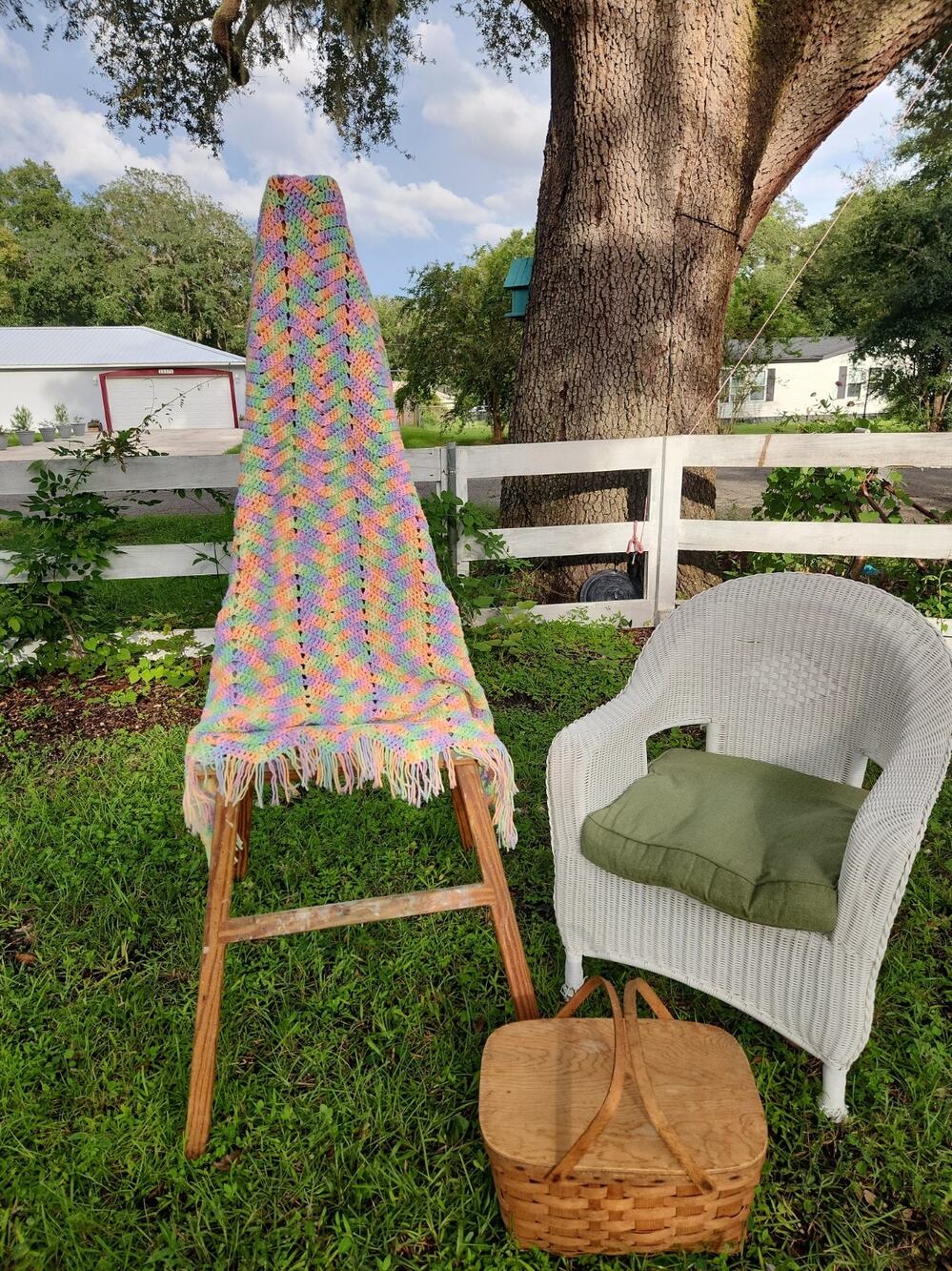 Vintage Pastel Rainbow Crochet Chevron Afghan Throw Blanket Fringe 65x43